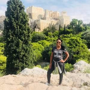 Meet your Posher, Renee